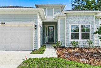 4191 Acoma Dr in Ormond Beach, FL - Foto de edificio - Building Photo