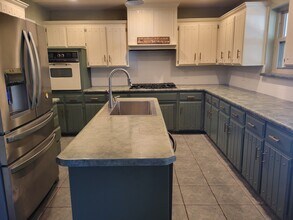 2112 Bentham Pl in Yukon, OK - Building Photo - Building Photo