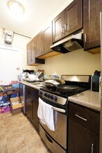 220 Kelton St in Boston, MA - Building Photo - Building Photo