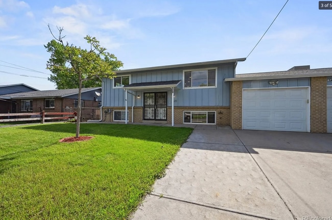 property at 620 Carr St