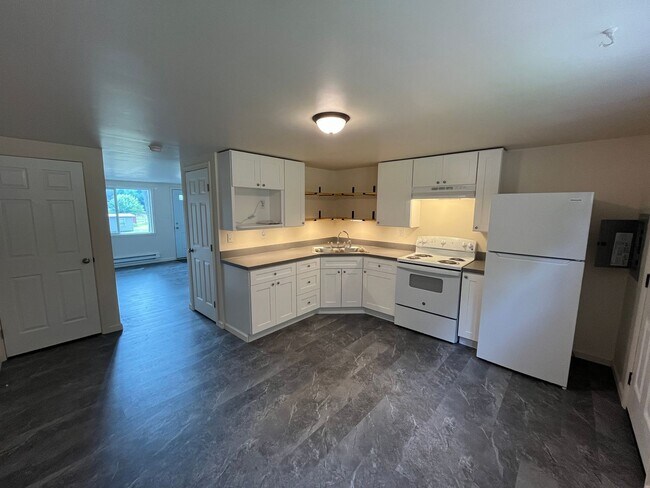 property at 3203 Days Mill Rd