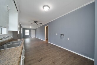 2311 Kabee St in Houston, TX - Building Photo - Building Photo