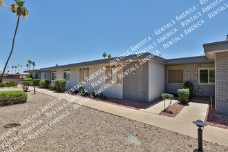 13610 N 108th Dr in Sun City, AZ - Building Photo - Building Photo