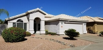 3124 E Piute Ave in Phoenix, AZ - Building Photo