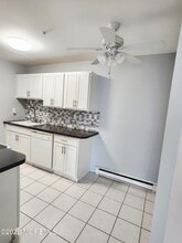 78 Overlook Way in Englishtown, NJ - Building Photo - Building Photo
