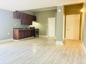 910 Walnut St in Shelby, NC - Building Photo - Building Photo