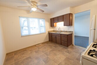 1607 Elmore Ave in Columbus, OH - Building Photo - Building Photo