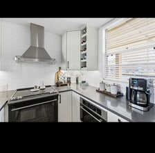 7465 Bay Island Dr S, Unit #115 in South Pasadena, FL - Building Photo - Building Photo