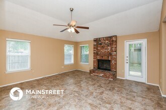 2951 Seguin Trail, Unit #5A in Fort Worth, TX - Building Photo - Building Photo