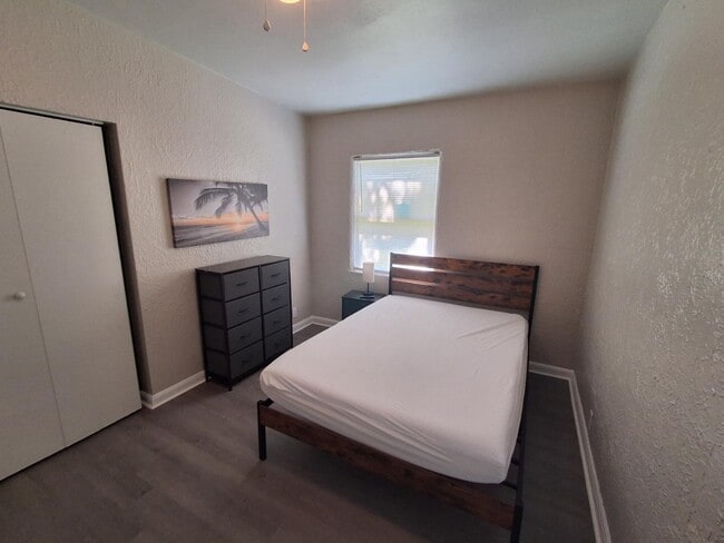 property at 1627 Wofford Ave