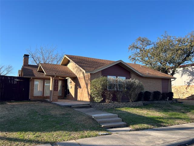 property at 2302 Statler Dr