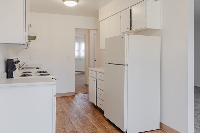 Gateway Park in Portland, OR - Foto de edificio - Building Photo