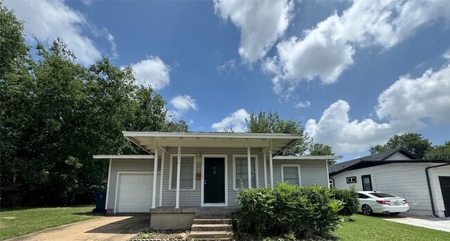 property at 2036 Delano Dr
