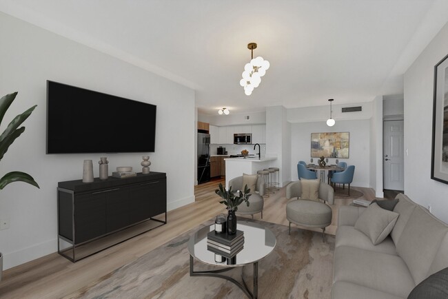 651 Okeechobee Blvd, Unit 609 in West Palm Beach, FL - Building Photo - Building Photo