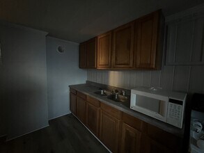 605 C St in North Wilkesboro, NC - Building Photo - Building Photo