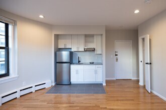158-161 Saint Botolph Unit 7 in Boston, MA - Building Photo - Building Photo