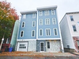 186 Paris St, Unit 3 in Boston, MA - Building Photo