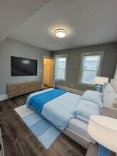 517 Washington St, Unit 517 Washington St., #2 in Boston, MA - Building Photo - Building Photo