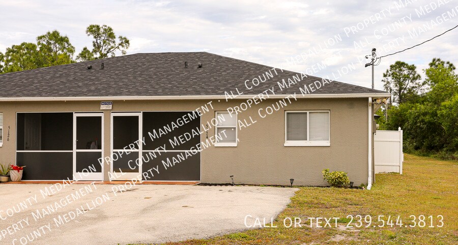5124 30th St SW in Lehigh Acres, FL - Building Photo