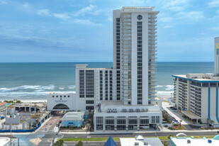 Daytona Beach Convention Hotel & Condominiums in Daytona Beach, FL - Building Photo