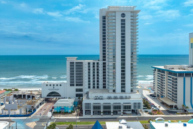 Daytona Beach Convention Hotel & Condominiums