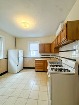 223 Harvard Ave, Unit #2 Apartamentos