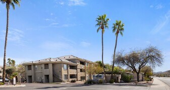 1720 E Thunderbird Rd in Phoenix, AZ - Building Photo