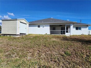1214 NE 14th Ave in Cape Coral, FL - Building Photo - Building Photo