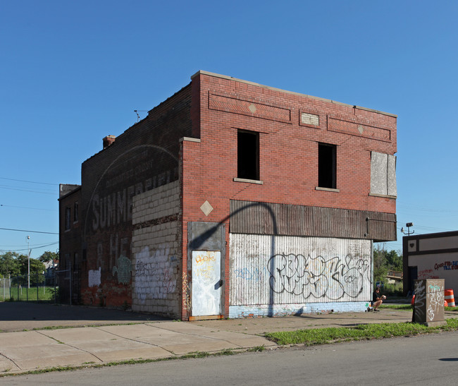 6600 W Fort St in Detroit, MI - Building Photo - Building Photo