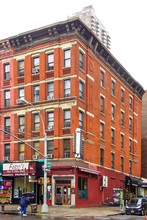 1739 2nd Ave in New York, NY - Building Photo - Building Photo