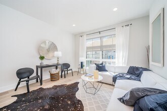 418 Palisade Ave in Jersey City, NJ - Building Photo - Building Photo