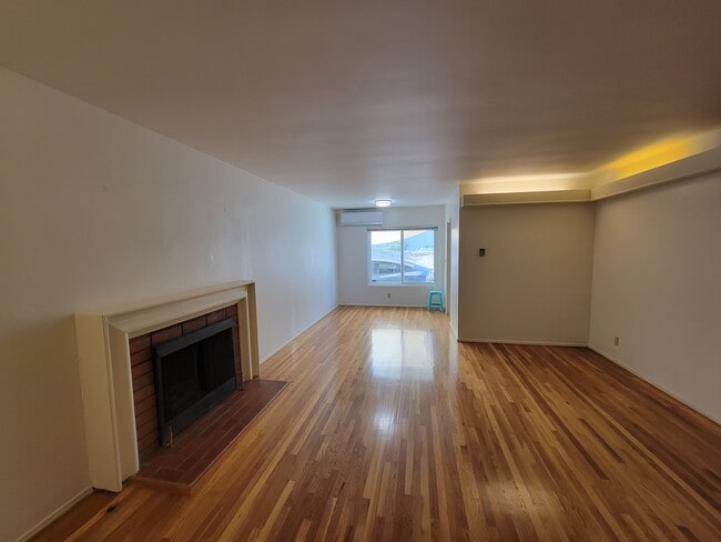 property at 1181 Langley Way