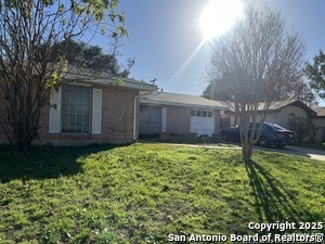 3418 Quakertown Dr in San Antonio, TX - Building Photo