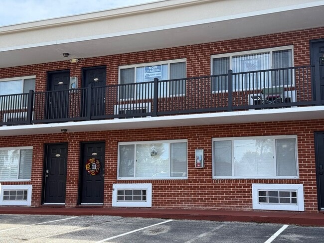 property at 405 Dunwoody St