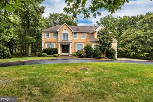 property at 113 Lighthouse Ln