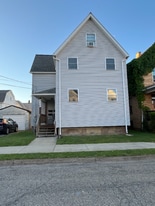 316 Wayne Ave, Unit Apt. 1 in Ellwood City, PA - Building Photo