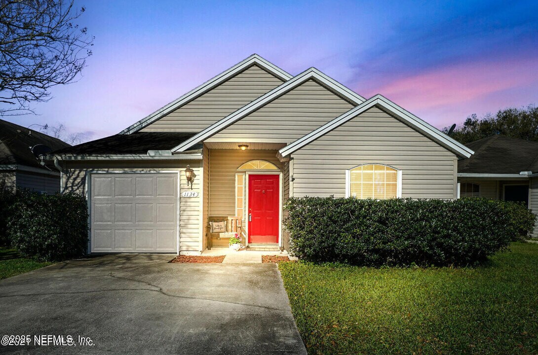 1134 Homard Blvd E in Jacksonville, FL - Building Photo