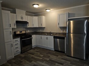 855 W Jefferson St in Grand Ledge, MI - Building Photo - Building Photo