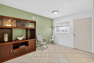 2152 NE 1st Way, Unit 205 in Boynton Beach, FL - Building Photo - Building Photo