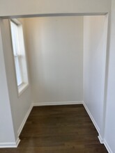 1748 N Austin Ave in Chicago, IL - Building Photo - Building Photo