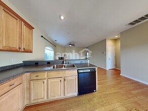 17 Pfeiffer Ct in Simpsonville, SC - Foto de edificio - Building Photo