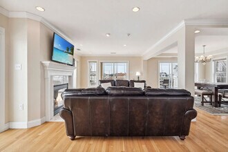 9 Lowell St in Seabrook, NH - Building Photo - Building Photo