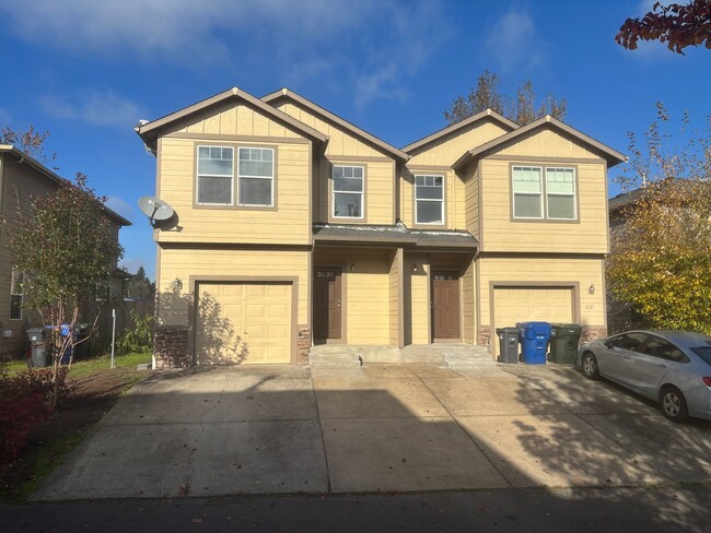 property at 4121 Geranium Loop NE