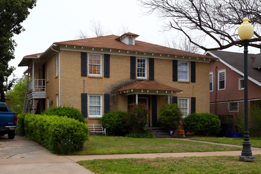 819 NW 21st St in Oklahoma City, OK - Building Photo