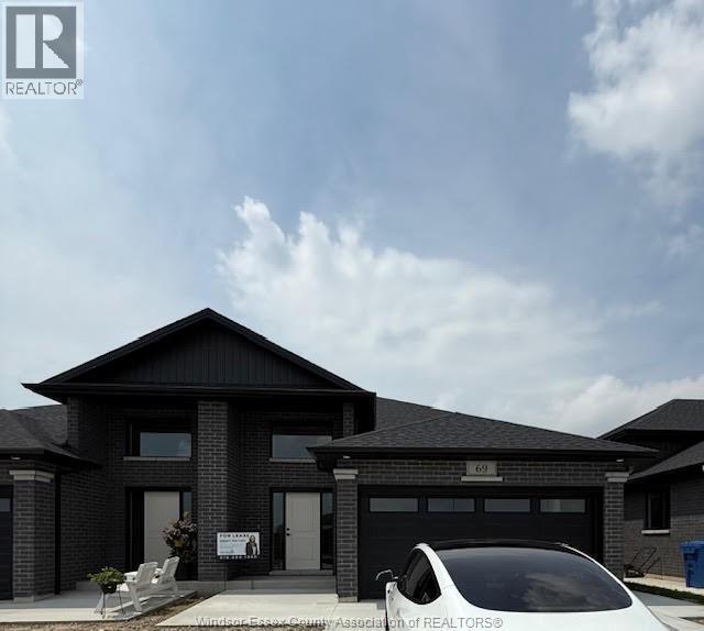 property at 69 Eagle St