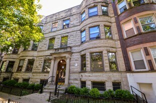 849 W Grace St, Unit G in Chicago, IL - Building Photo