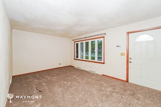 730 Liberty Rd in Youngstown, OH - Building Photo - Building Photo