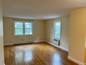 18 Germain Ave in Quincy, MA - Building Photo - Building Photo