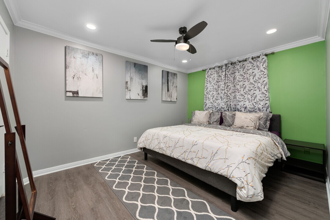 3611 Graustark St in Houston, TX - Building Photo