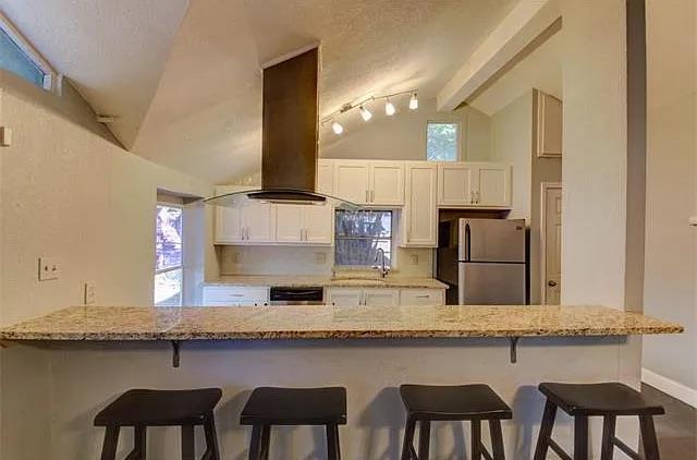 property at 2814 Gonzales St